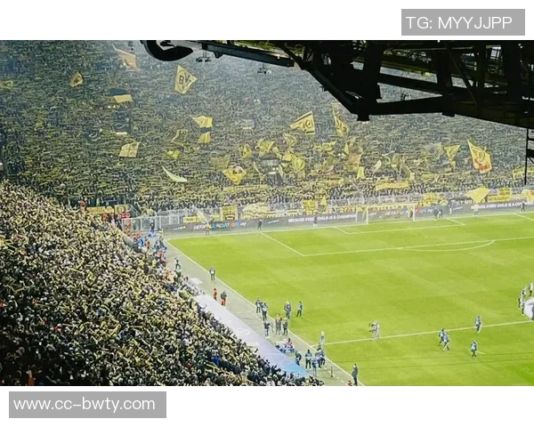 皇马呼吁南看台球迷支持球队避免嘘声以免影响比赛氛围